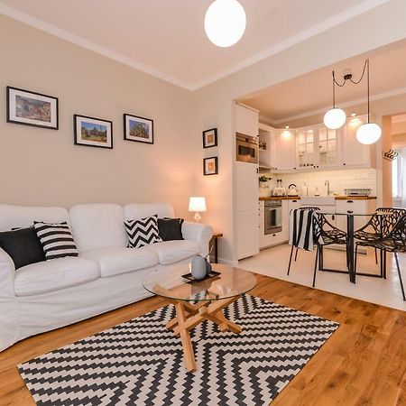 Cо́Coellie - Aesthetic 2Bd Apt Near National Palace By Flat Mаnager Sofia Extérieur photo